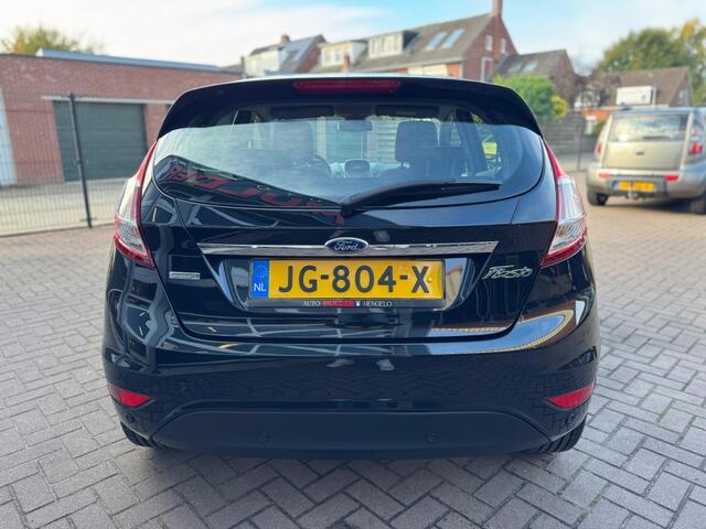 Ford FIESTA 1.0 ECOBOOST 100PK TITANIUM / NAVI / AIRCO / CRUISECONTROL / RIJKLAAR!