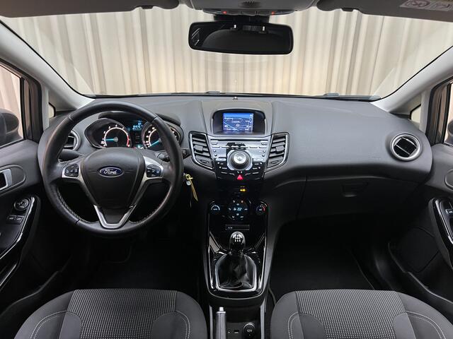 Ford FIESTA 1.0 EcoBoost Titanium *Clima* Navigatie, PDC, Cruise, 101PK, Verwarmde Voorruit, 16" LMV