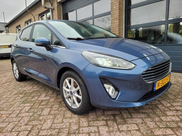 Ford FIESTA 1.0 Turbo Ecoboost 100pk Titanium carplay, navi, ecc, lmw, cruise, xenon,