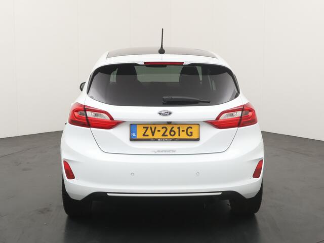 Ford FIESTA EcoBoost 100 pk Vignale | Pano | Winter Pack | Adapt. Cruise | Camera | All Seasons | B&O | 100% Dealer onderhoud
