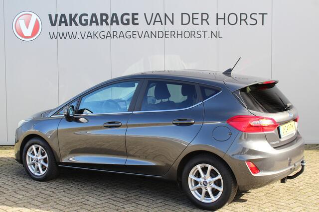 Ford FIESTA 1.0 EcoBoost Titanium 94pk Mooie en zuinige Ford Fiesta in de luxe Titanium uitvoering. Trekhaak, Clima, Cruise, Lane Assist,