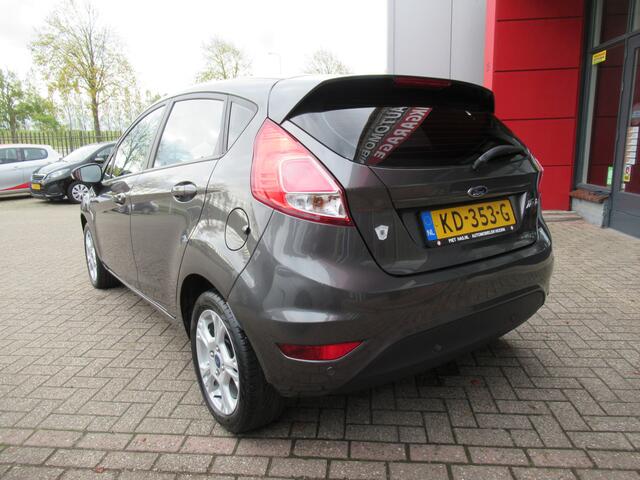 Ford FIESTA 1.0 Style Ultimate | Airco | Navigatie | Parkeersensoren | Incl. Garantie | Lichtmetalen velgen | LED Dagrijverlichting |