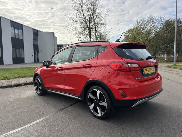 Ford FIESTA 1.0i EcoBoost Active X 6-Bak 95 PK. Nieuwe auto !!! Slechts 52.000 KM !!