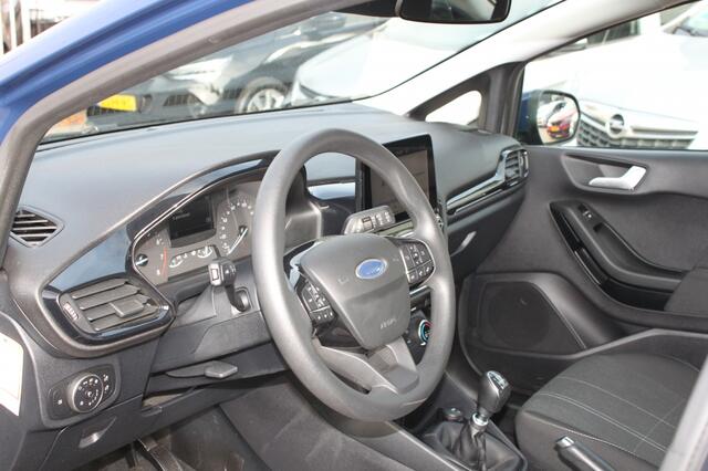 Ford FIESTA 1.0 EcoB. Connected apple carplay/andriod.