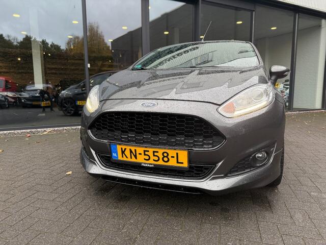 Ford FIESTA 1.0 EcoB. 100pk ST-Line,Stoelverw,Camera,Clima,Cruise,Navi,PDC