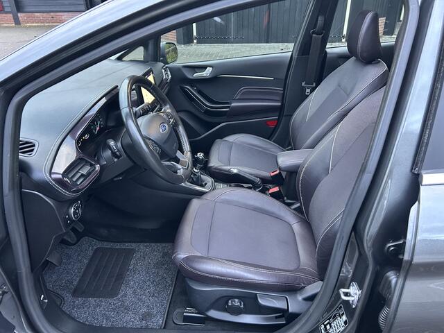 Ford FIESTA 1.0 EcoBoost Vignale Pano Voll