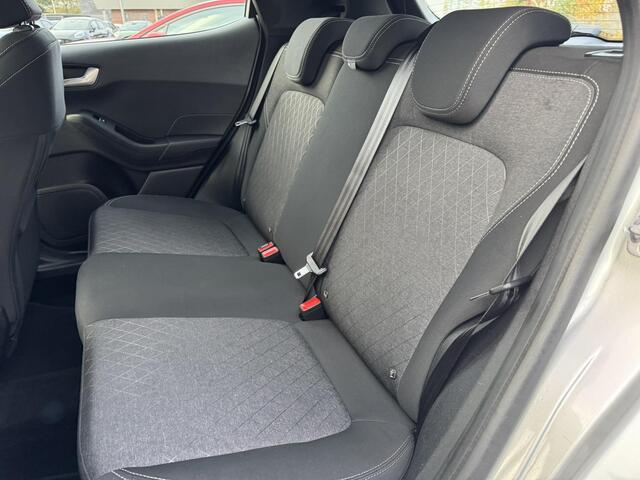 Ford FIESTA 1.0 EcoBoost Active X 95pk 18 inch velgen | Stoelverwarming | Cruise control | Parkeersensoren | Vooruitverwarming