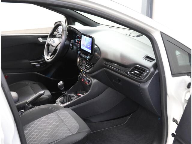 Ford FIESTA 95PK Active X | 1ste eigenaar | AppleCarplay/AndroidAuto | Armsteun | Trekhaak | Winterpakket | Adaptive Cruise Control | Navigatie | Climate Control | LED | Bang&Olufsen Audio | Isofix | Privacy Glass | Parkeersensoren |