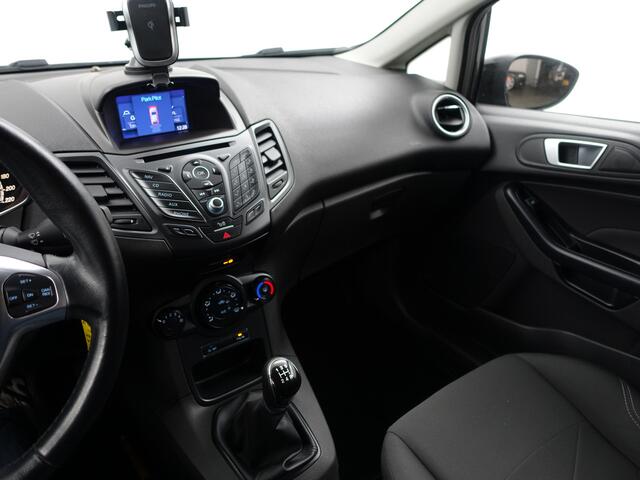 Ford FIESTA 1.0 Style Ultimate- Navigatie, Park assist, Clima, Elek Spiegel pakket, Privacy Glass