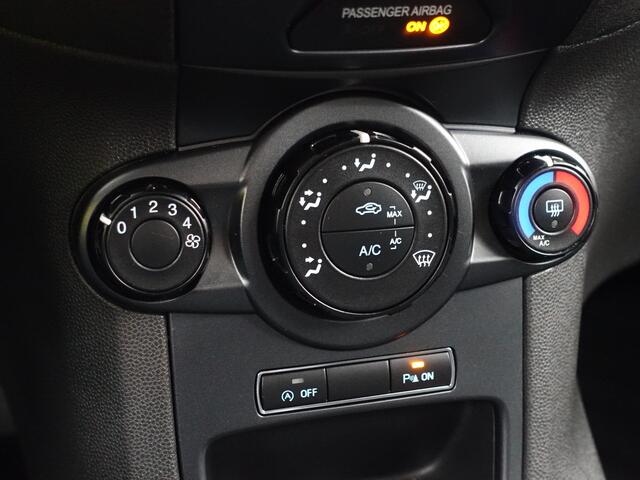 Ford FIESTA 1.0 Style Ultimate- Navigatie, Park assist, Clima, Elek Spiegel pakket, Privacy Glass