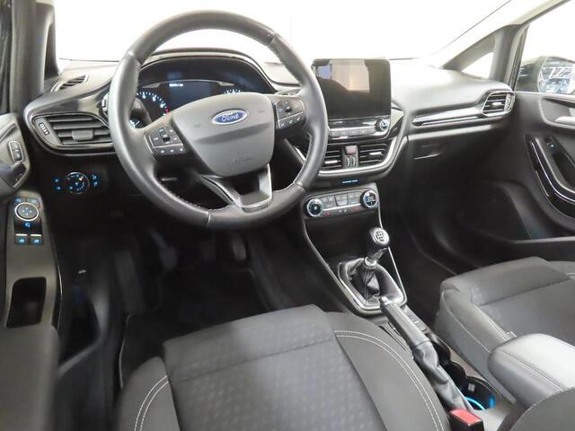 Ford FIESTA 100pk EcoBoost Titanium Navi Camera Winter Parking pack Climat Cruise DAB+ Dealeronderhouden