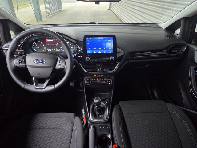 Ford FIESTA 1.0 EcoBoost Hybrid Titanium
