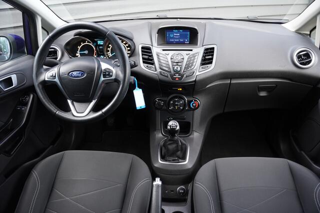 Ford FIESTA 1.0 Style - AIRCO - NAVIGATIE - CRUISE - ELEKTR. PAKKET - 66454 KM NAP -