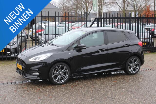 Ford FIESTA 1.0 EcoBoost ST-Line, Apple CarPlay!