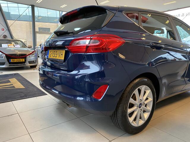 Ford FIESTA 1.0 EcoBoost Titanium,Apple Carplay/Android Auto,Climate&Cruisecontrol,Spraakbediening,Parkeerassistent,Lane Assist,DAB+,Elektrischpakket,Parkeersesnsoren,16 Inch Lmv