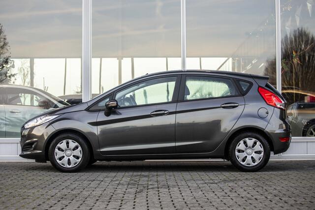 Ford FIESTA 1.5 TDCi Style Ultimate Edition | Park. sens. V + A | NL Auto