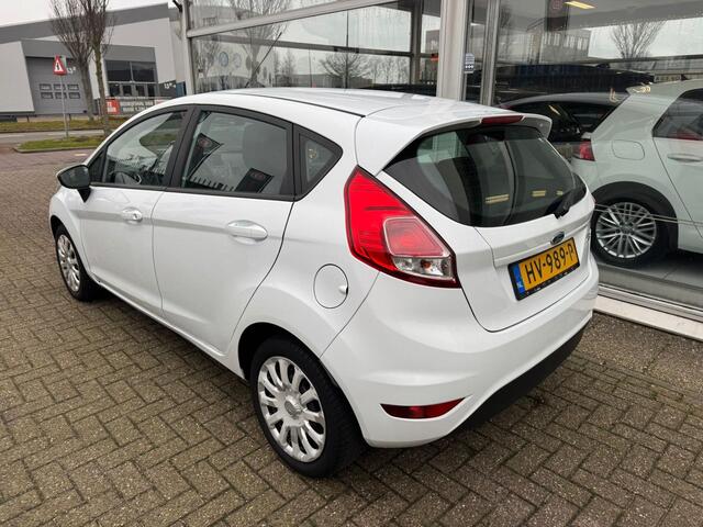 Ford FIESTA 1.0 Style | Airco | Elektrische ramen | Onderhoudsboekjes aanwezig | APK tot 07-01-2027 | NAP |
