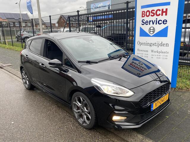 Ford FIESTA 1.0 EcoBoost ST-Line met o.a. cruise, stoel- en voorruitverwarming, navi, etc.