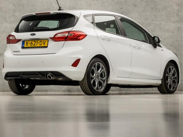 Ford FIESTA 1.0 EcoBoost ST-Line (APPLE CARPLAY, GROOT NAVI, STUUR/STOELVERWARMING, LED KOPLAMPEN, SPORTSTOELEN, KEYLESS, PARKEERSENSOREN, NIEUWSTAAT)