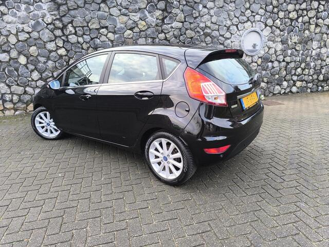 Ford FIESTA 1.0 EcoBoost Titanium Navi, all season banden, LM velgen, Climate en cruise control.