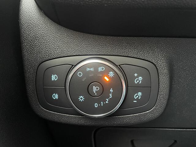 Ford FIESTA Titanium EcoBoost 100 pk | Adapt. Cruise | Afneembare Trekhaak | B&O | Climate control | Camera | Verwarmde Voorruit | Apple carplay/Android auto |