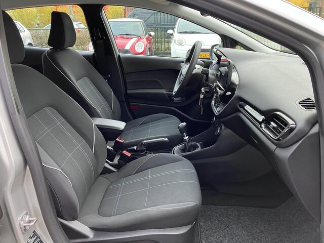 Ford FIESTA 1.0 EcoBoost Titanium Navi Cruise Clima Pdc