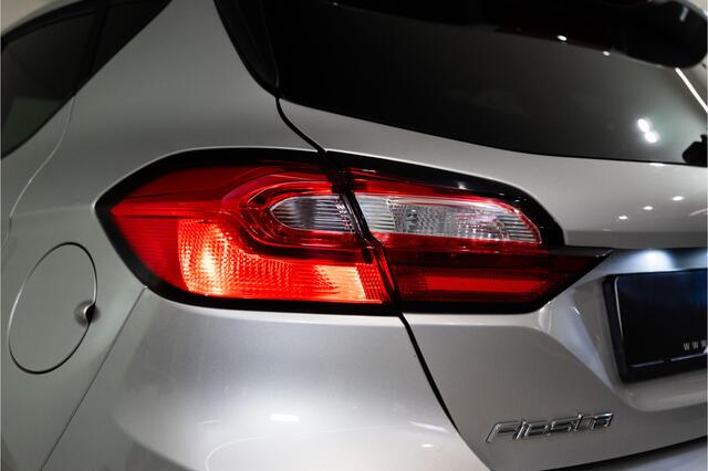 Ford FIESTA 1.0 EcoBoost Hybrid ST-Line 124PK | LED | Lane Assist | PDC | Garantie