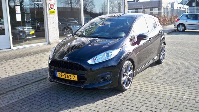 Ford FIESTA 1.0 EcoB. ST Line Navi 101pk