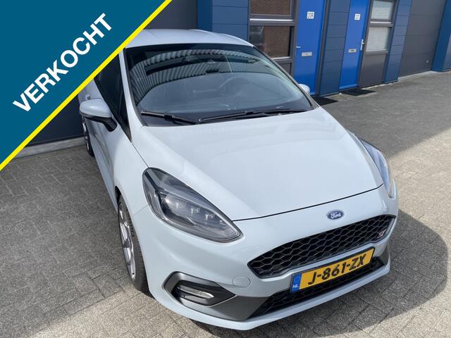 Ford FIESTA 1.5EcoB ST-200PK Navi Camera DealerOh 71.000km!!