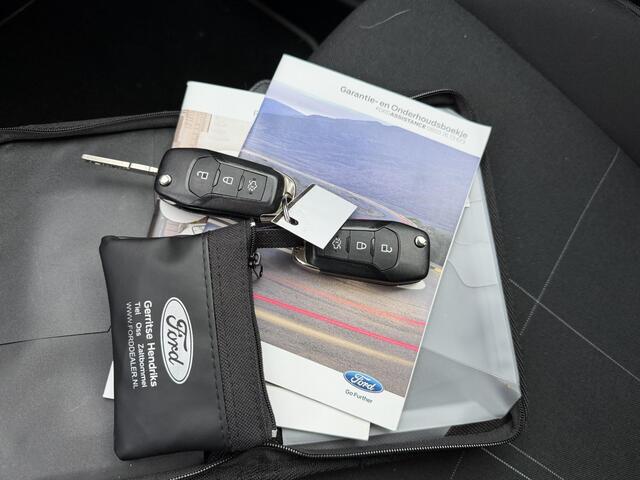 Ford FIESTA 1.0 EcoBoost Connected | Navigatie | Parkeersensoren | Lichtmetalen Velgen | Lane Assist |