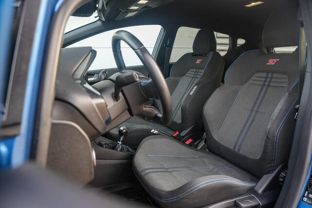 Ford FIESTA 1.5 EcoBoost ST-3 Performance 200PK Navi