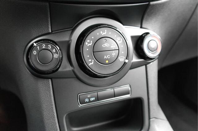 Ford FIESTA 1.0 Style | Navi | Cruise | Dealer onderhouden