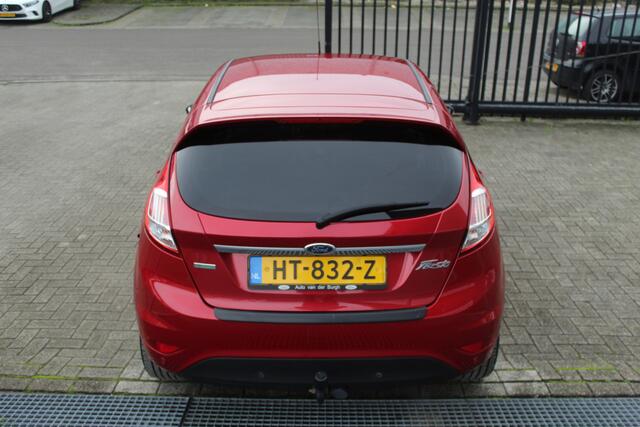 Ford FIESTA 1.0 EcoBoost Titanium AUTOMAAT Navigatie/Bluetooth/Voorruitverwarming/Cruise control/Climate control/Licht metalen velgen/Privacy glas