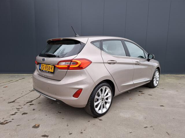 Ford FIESTA 1.0 EcoBoost Vignale CRUISE NAVI CAMERA ECC XENON PARK ASSIST ST LINE