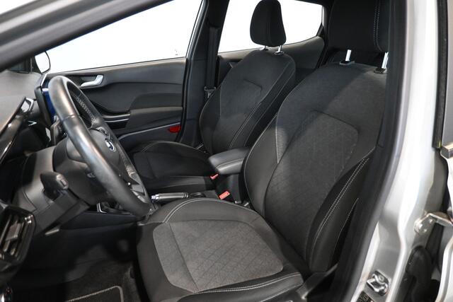 Ford FIESTA 1.0 EcoBoost Hybrid Active X Navigatie Caplay Stoel/Stuurverwarming Goed Onderhouden! Inruil Mogelijk!