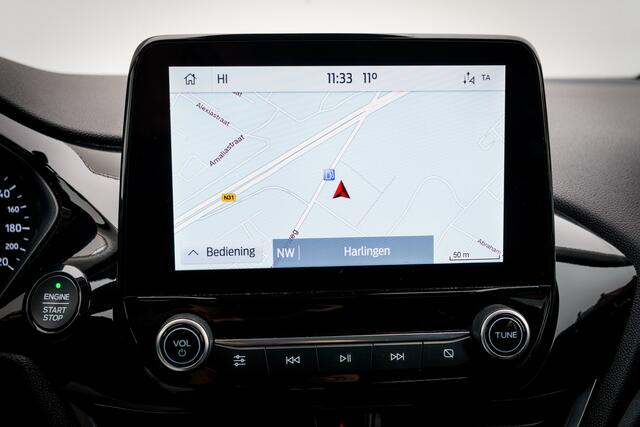 Ford FIESTA 1.0 125 pk EcoBoost Hybrid ST-Line X Automaat | 1 e eigenaar | 22DKM | | Clima | Pdc | Camera | Navi | LMV 17 Inch | Zwarte hemelbekleding |