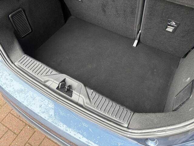 Ford FIESTA 1.0 EcoB. ST-Line 5-drs. B&O-AUDIO/KEYLESS/CAMERA/DODEHOEK/ADAPT.CRUISE/WINTERPACK