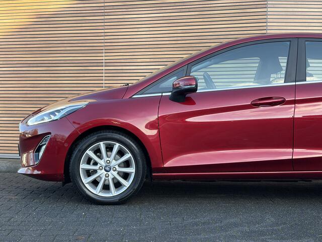 Ford FIESTA 1.0 EcoBoost Titanium Trekhaak / Winterpack / Camera / Lm velgen / Cruise