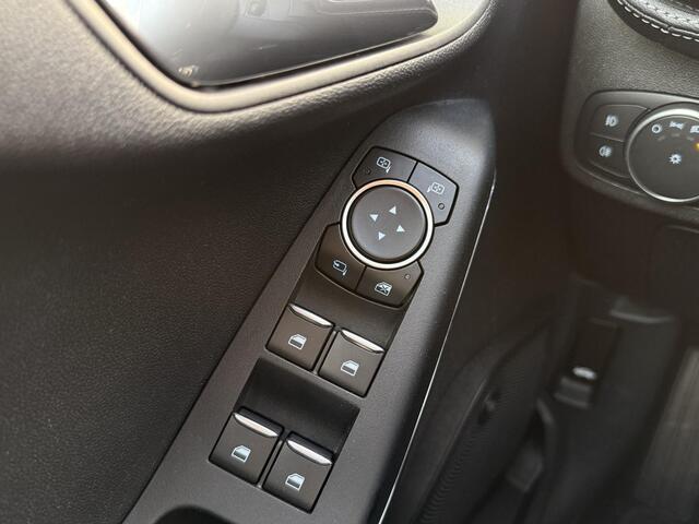 Ford FIESTA 1.0 EcoBoost Vignale Bang & Olufsen / Voorruit verwarming / Adaptive cruise control / Trekhaak