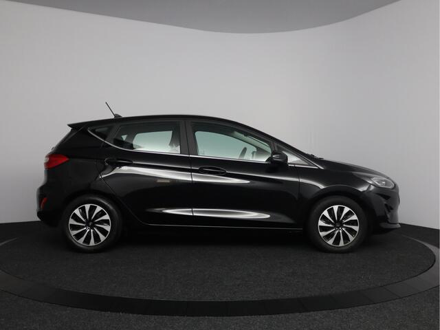 Ford FIESTA 1.0 EcoBoost Hybrid Titanium 125pk | Navigatie | parkeersensoren