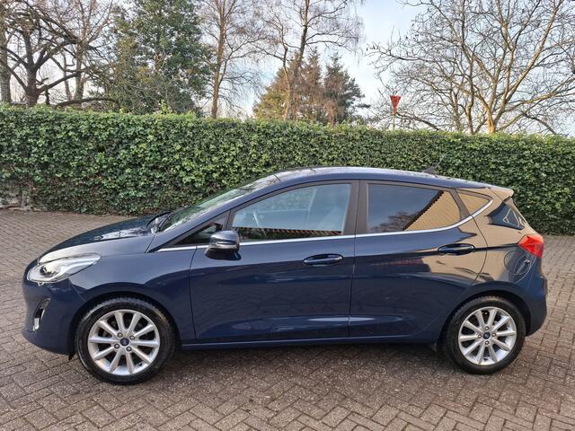 Ford FIESTA 1.0 EcoBoost Titanium CLIMAT/CRUISE/PDC.A/LED 95PK