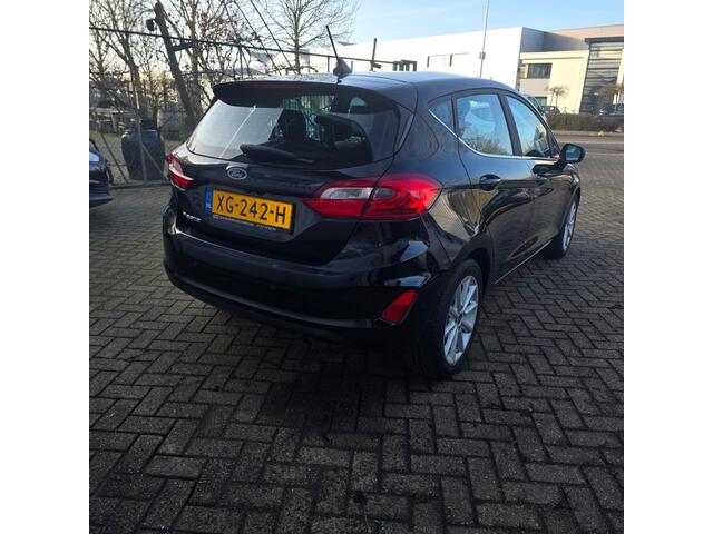 Ford FIESTA 1.0 Ecoboost Titanium ** nieuwe distributieriem **