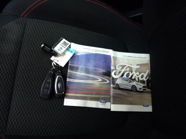 Ford FIESTA 1.0 EcoBoost ST-Line Climat Cruise Winter pack Privacy Glass Dealeronderhouden
