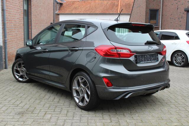 Ford FIESTA 1.5 EcoBoost ST-3 100% Dealer onderhouden, Nieuwstaat!!!