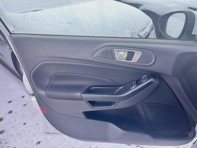 Ford FIESTA 1.0 Style Essential