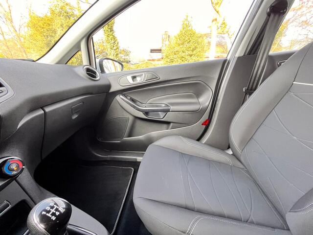 Ford FIESTA 1.0 Style Essential
