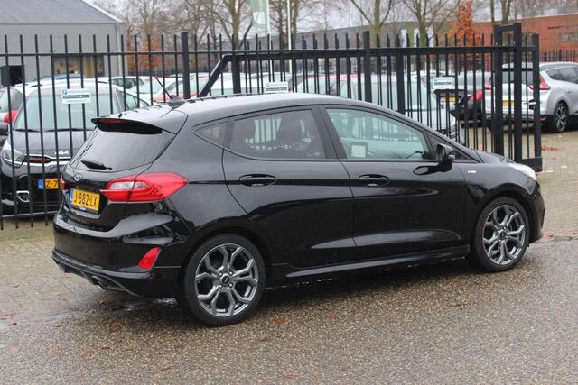 Ford FIESTA 1.0 EcoBoost ST-Line, Apple CarPlay!