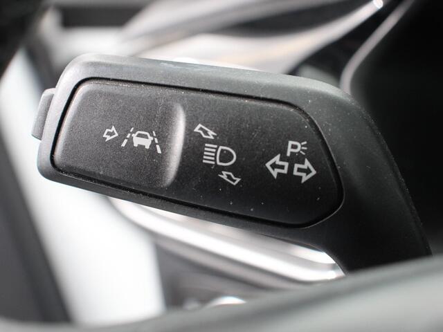 Ford FIESTA 1.0 EcoBoost Titanium | Navigatie | Apple Carplay/Android Auto | Climate Control | Stoelverwarming | Cruise Control | Lichtmetalen Velgen