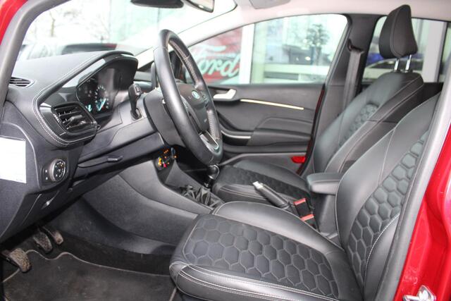Ford FIESTA 1.0 EcoBoost 125 PK Hybrid Vignale | Trekhaak | Camera | Lederen bekleding | Adaptieve Cruise Control | BLIS | Keyless Entry | Navigatie | Winterpack