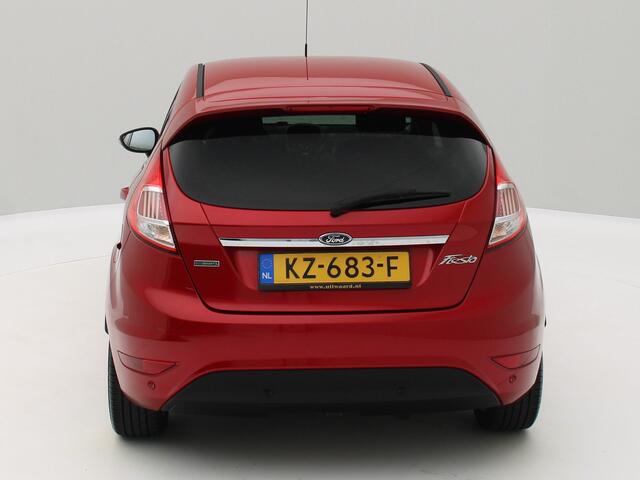 Ford FIESTA 1.0 EcoBoost Titanium 100pk Cruise / Navi / Trekh. / Verlaagd.